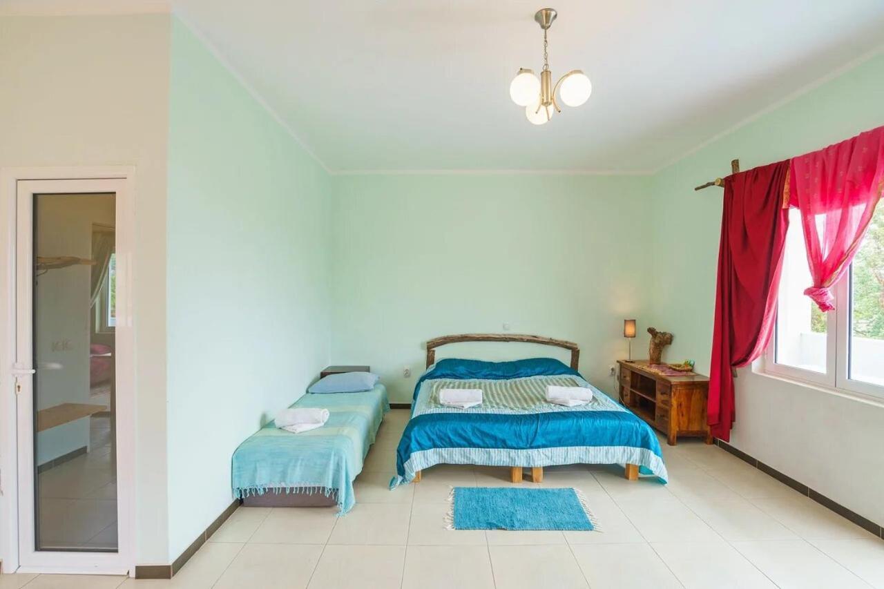 Yoga & Apartment Zlata Oliva Ulcinj Eksteriør billede