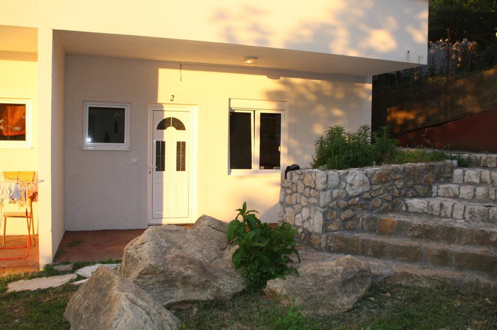 Yoga & Apartment Zlata Oliva Ulcinj Eksteriør billede