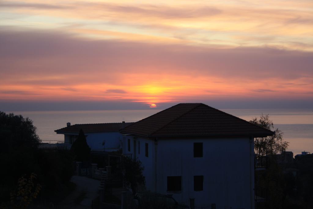 Yoga & Apartment Zlata Oliva Ulcinj Eksteriør billede