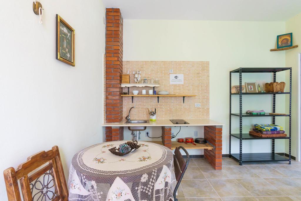 Yoga & Apartment Zlata Oliva Ulcinj Eksteriør billede